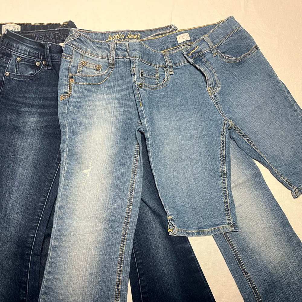 2 Pair Girl’s Justice Jeans,1 Pair Children’s Place Jeans, 1  shorts All SZ  10